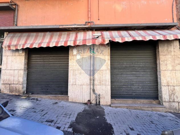 locale commerciale in vendita a Catania in zona Centro Storico