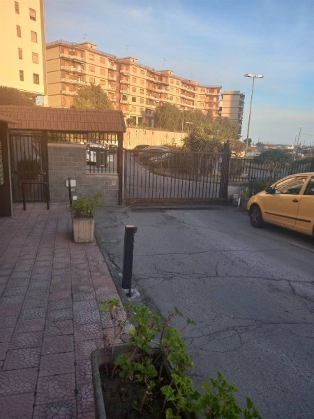 appartamento in vendita a Catania in zona Villaggio Sant'Agata