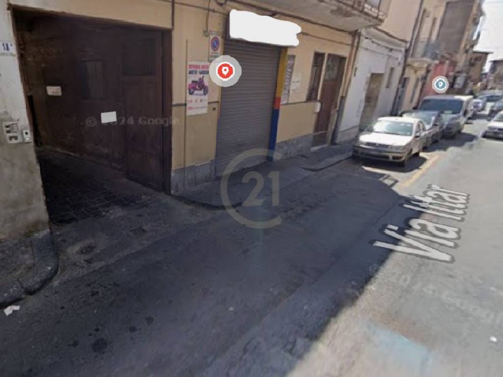 locale commerciale in vendita a Catania