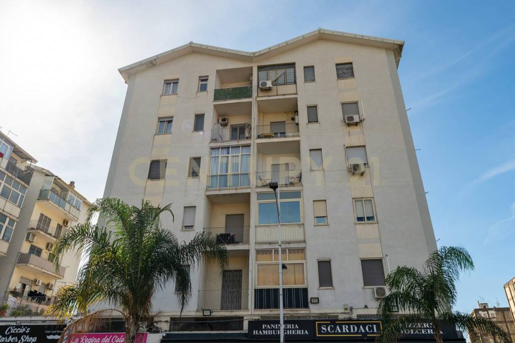 appartamento in vendita a Catania in zona San Leone