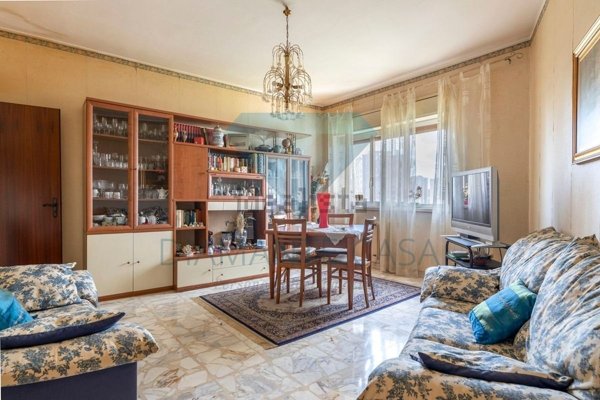 appartamento in vendita a Catania in zona Villaggio Sant'Agata