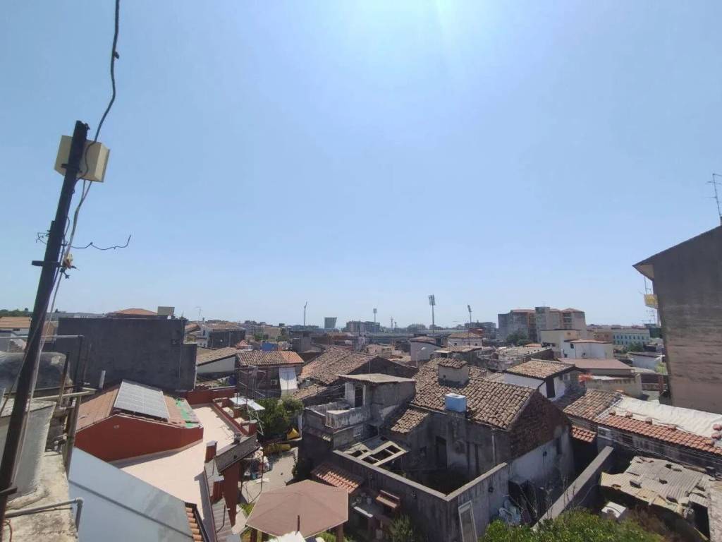 casa indipendente in vendita a Catania in zona Cibali