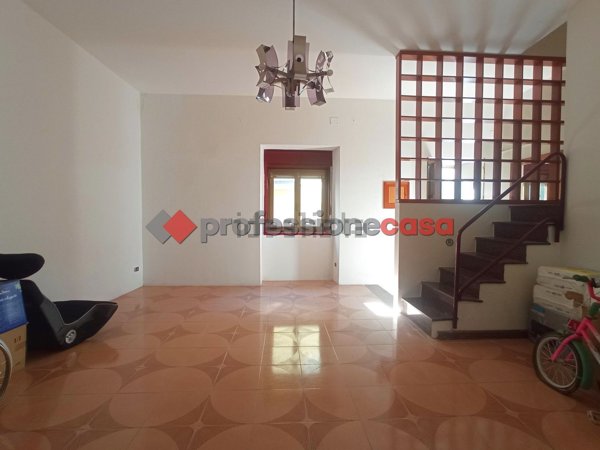 casa indipendente in vendita a Catania