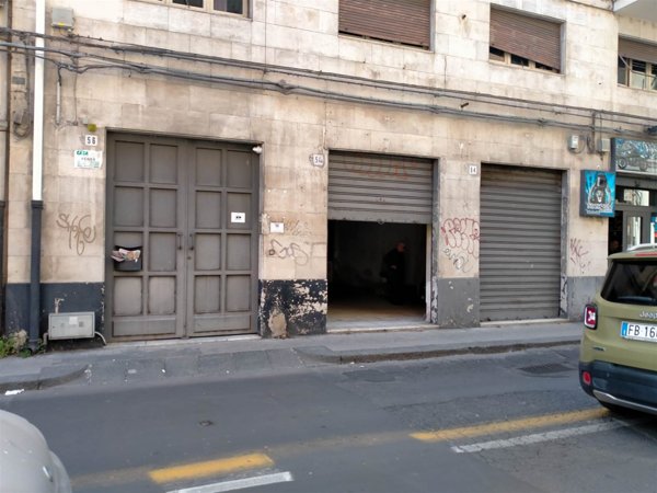 negozio in vendita a Catania