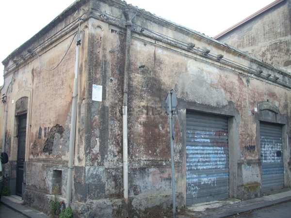 appartamento in vendita a Catania in zona Cibali