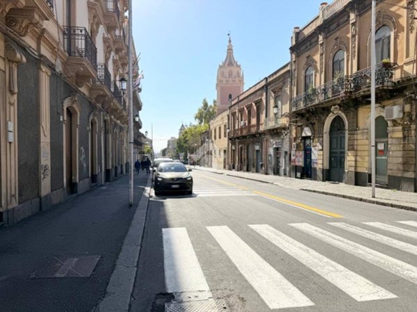 appartamento in vendita a Catania in zona Centro Storico