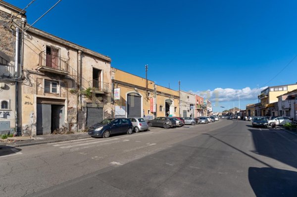 casa indipendente in vendita a Catania in zona Zia Lisa