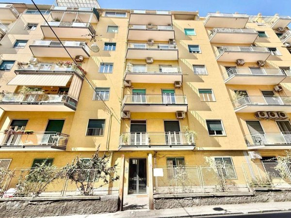 appartamento in vendita a Catania in zona Picanello