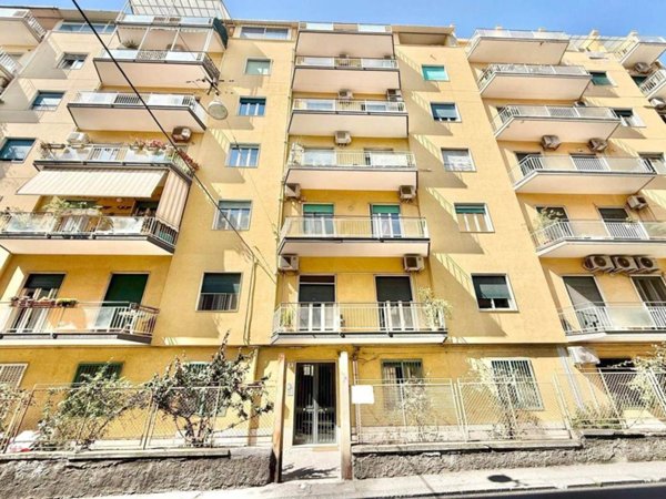 appartamento in vendita a Catania in zona Picanello