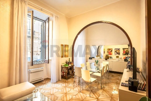 appartamento in vendita a Catania in zona Centro Storico