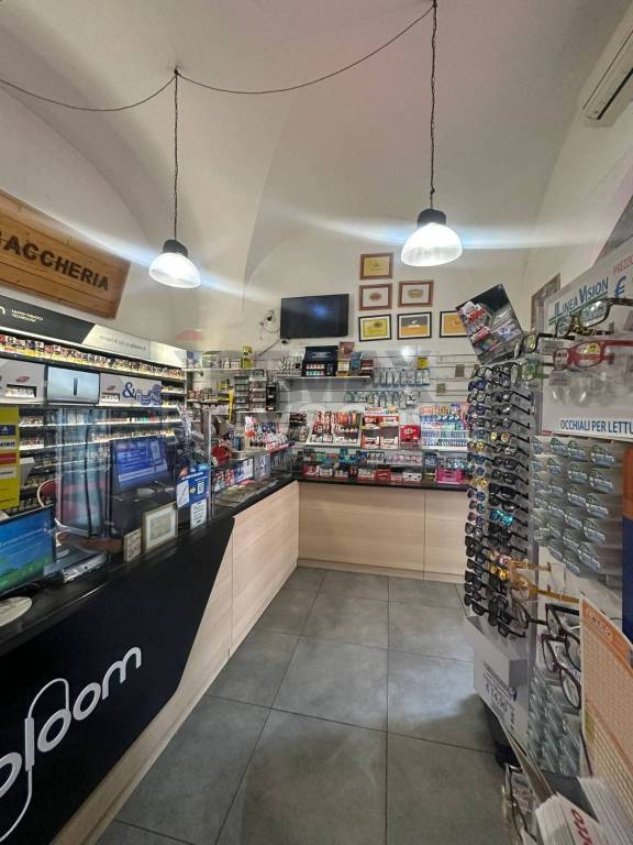 negozio in vendita a Catania in zona Centro Storico