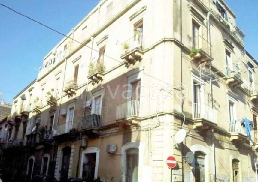 appartamento in vendita a Catania in zona Centro Storico