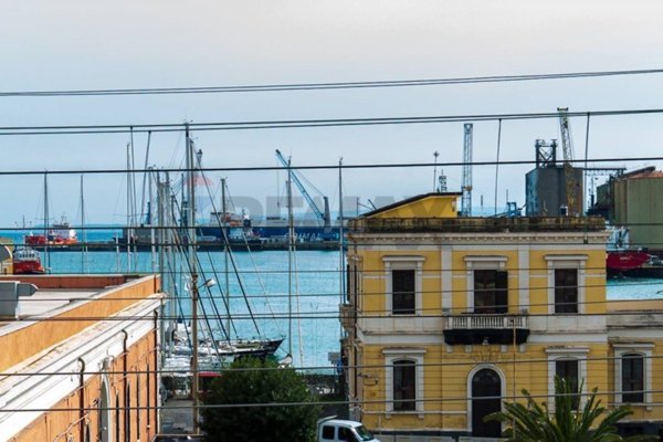 appartamento in vendita a Catania in zona Centro Storico