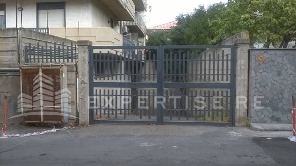 casa indipendente in vendita a Catania