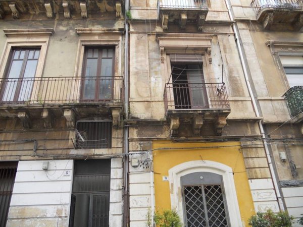 appartamento in vendita a Catania in zona Centro Storico