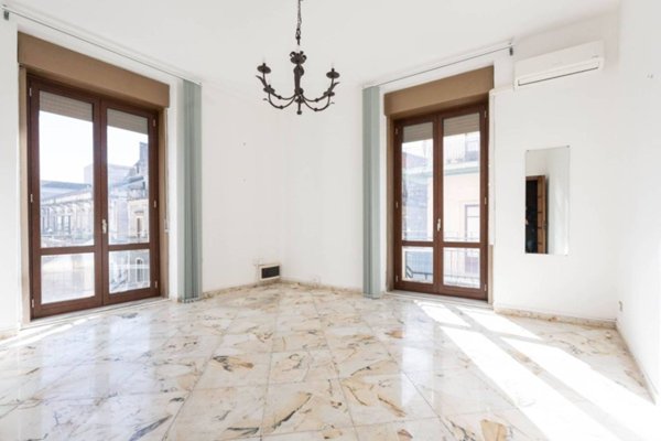appartamento in vendita a Catania in zona Centro Storico