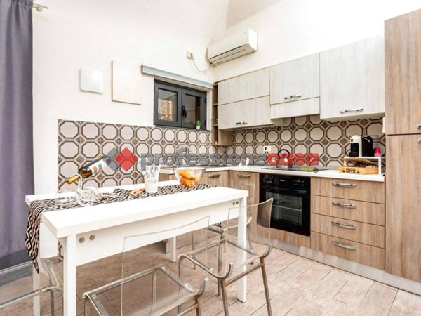 appartamento in vendita a Catania in zona Centro Storico