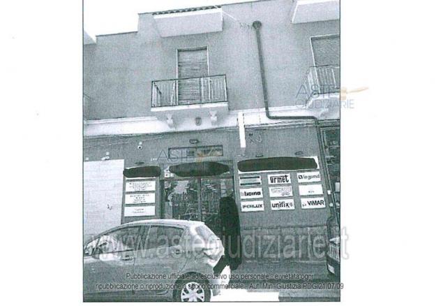 negozio in vendita a Catania in zona Barriera del Bosco