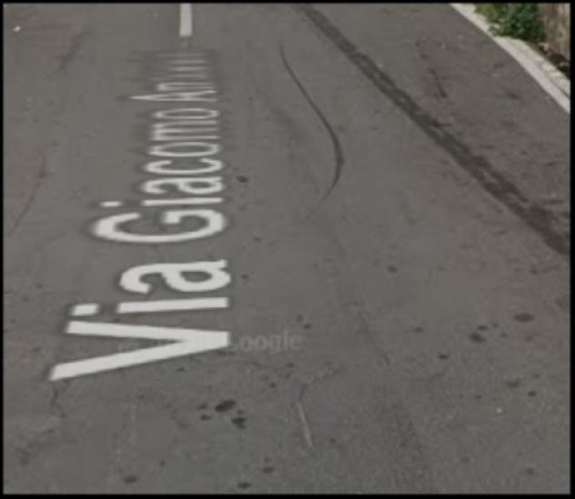 locale di sgombero in vendita a Catania