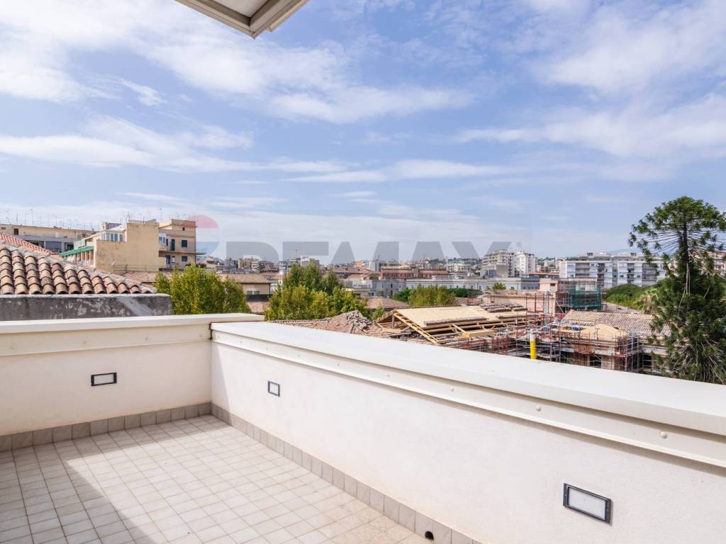 appartamento in vendita a Catania in zona Centro Storico
