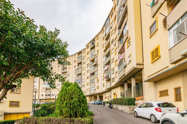 appartamento in vendita a Catania in zona Librino