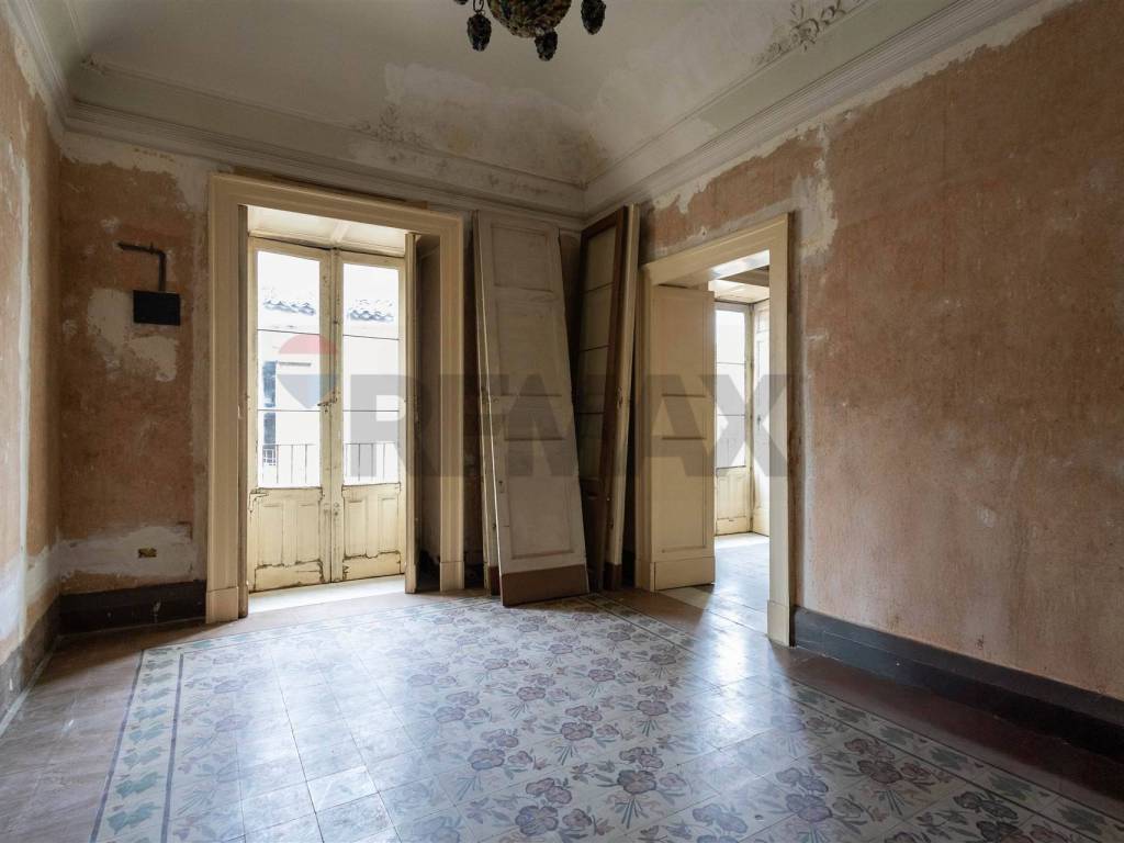 appartamento in vendita a Catania in zona Centro Storico