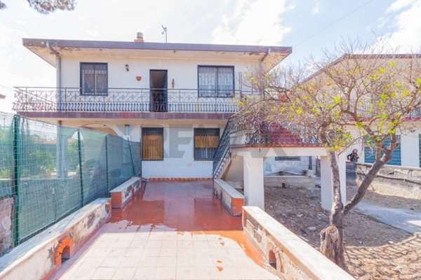 casa indipendente in vendita a Catania in zona Centro Storico