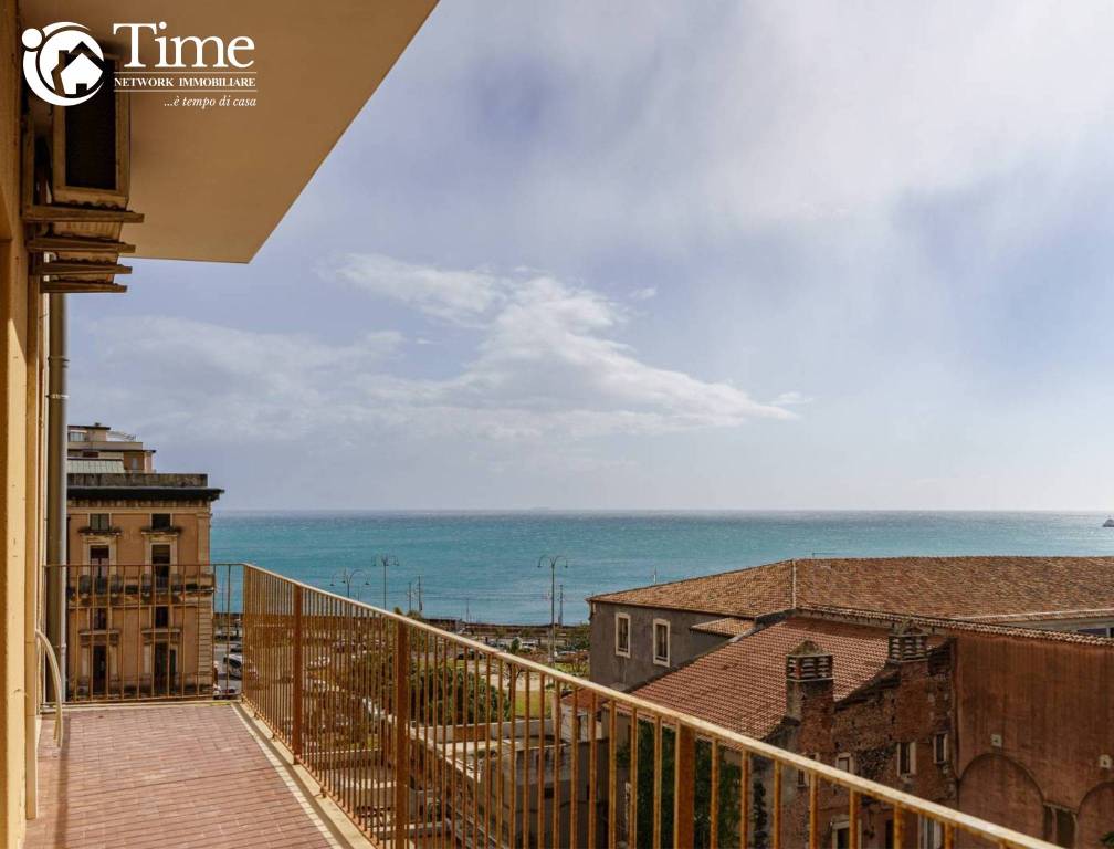 appartamento in vendita a Catania in zona Centro Storico