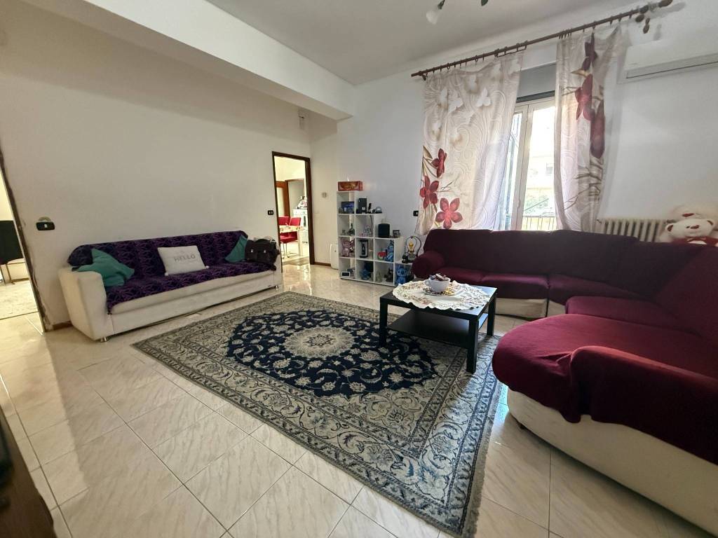 appartamento in vendita a Catania in zona Centro Storico