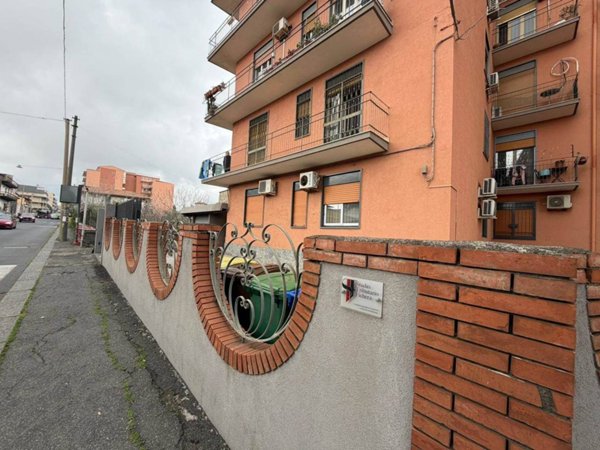 appartamento in vendita a Catania in zona Canalicchio