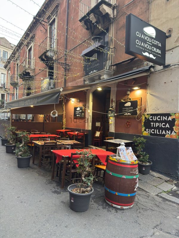 negozio in vendita a Catania in zona Centro Storico