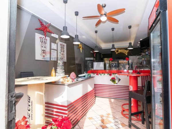 negozio in vendita a Catania in zona Canalicchio