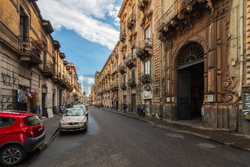appartamento in vendita a Catania in zona Centro Storico