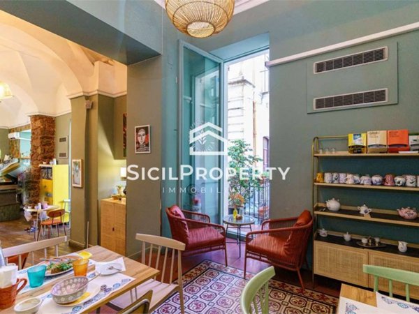 negozio in vendita a Catania in zona Centro Storico
