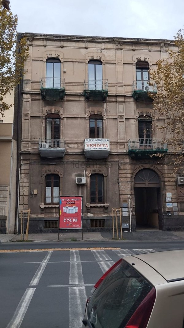 appartamento in vendita a Catania in zona Centro Storico