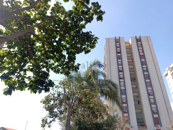 appartamento in vendita a Catania in zona Villaggio Sant'Agata