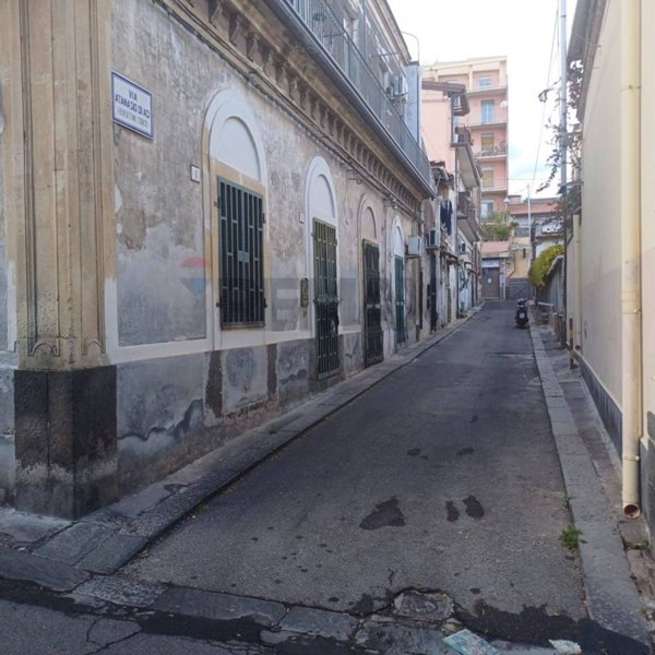 appartamento in vendita a Catania in zona Cibali