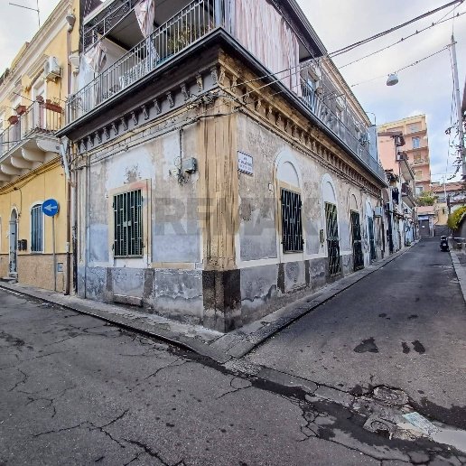 appartamento in vendita a Catania in zona Cibali