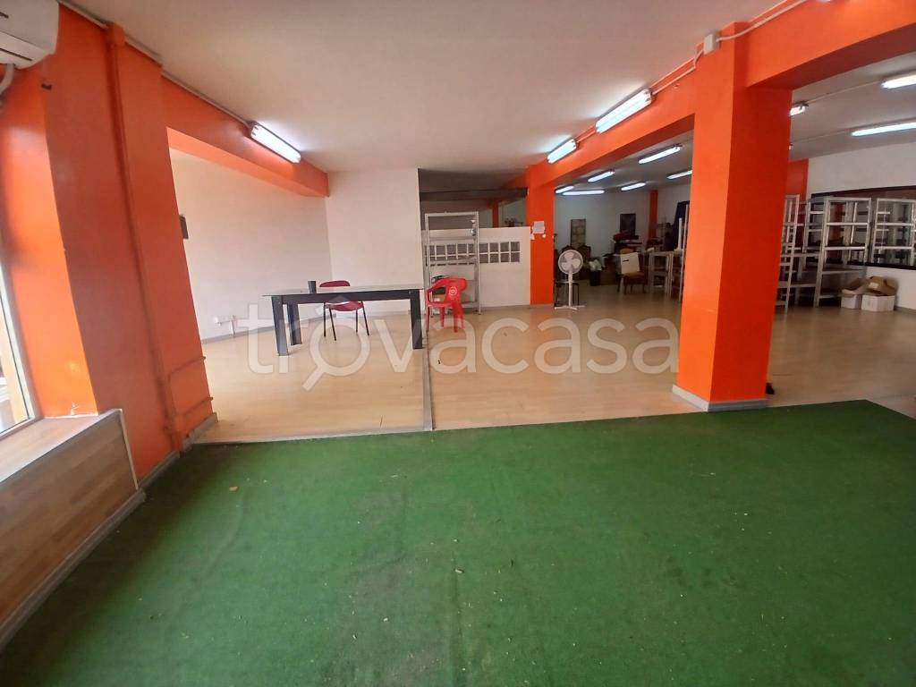 negozio in vendita a Catania