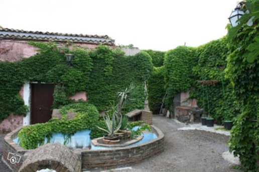 casa indipendente in vendita a Catania in zona Centro Storico