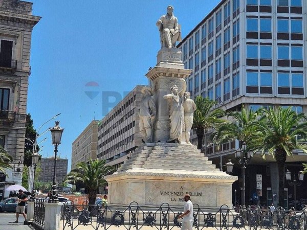 appartamento in vendita a Catania in zona Centro Storico