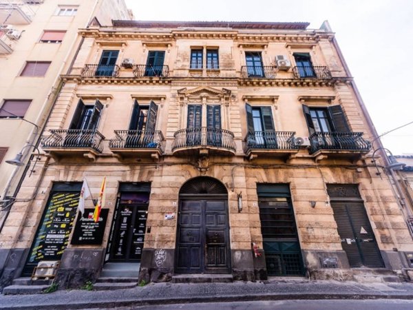 appartamento in vendita a Catania in zona Centro Storico