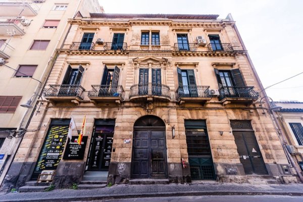 appartamento in vendita a Catania in zona Centro Storico