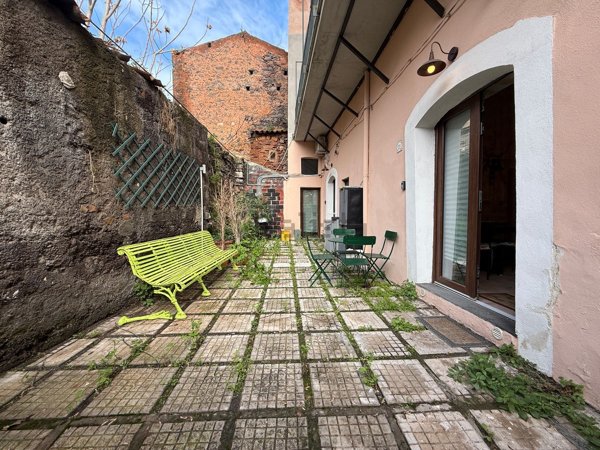 appartamento in vendita a Catania in zona Centro Storico