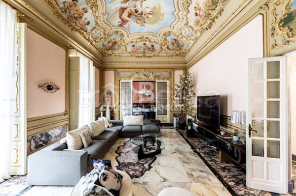 appartamento in vendita a Catania in zona Centro Storico