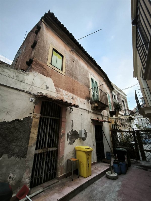 appartamento in vendita a Catania in zona Centro Storico
