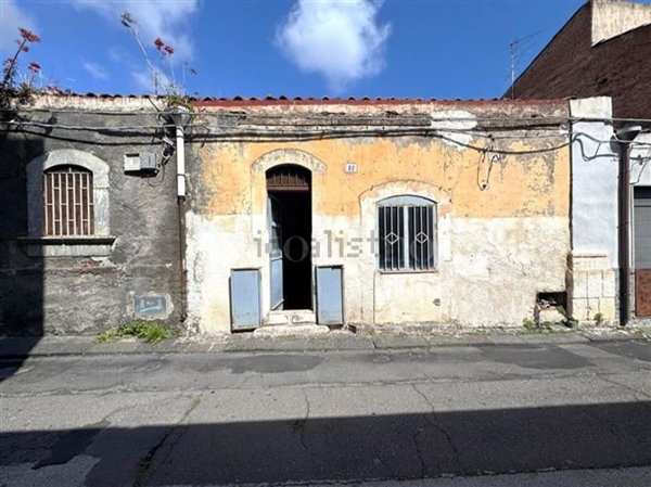 quadrivano in vendita a Catania