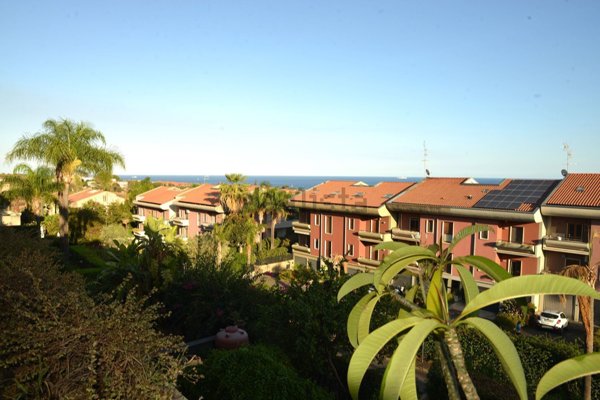 appartamento in vendita a Catania in zona Ognina