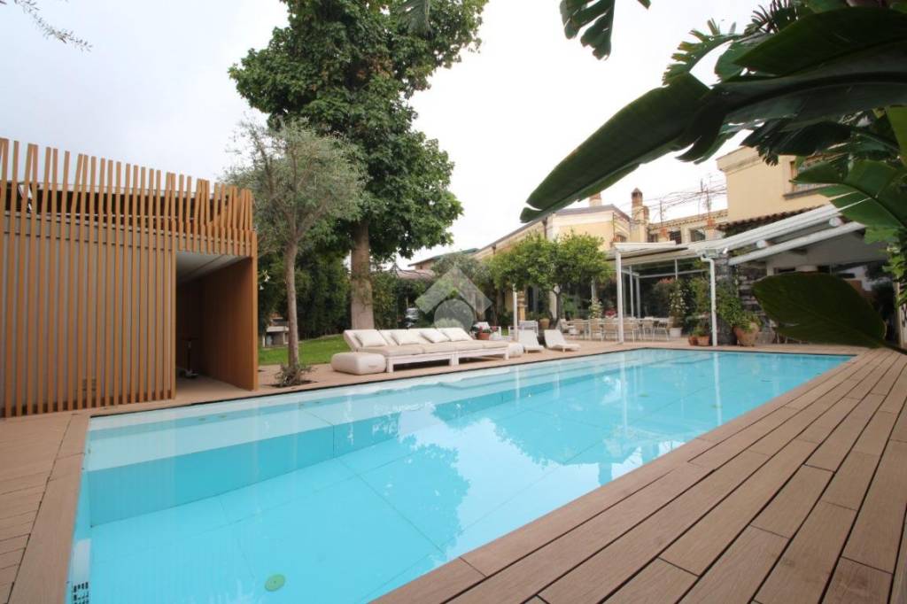 casa indipendente in vendita a Catania in zona Ognina