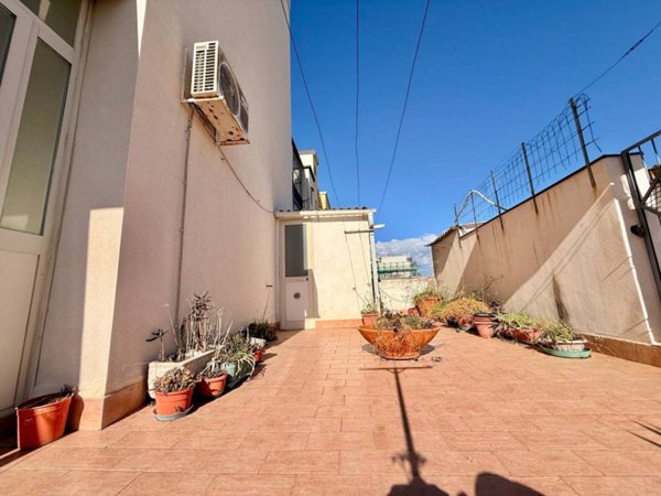 appartamento in vendita a Catania in zona Picanello